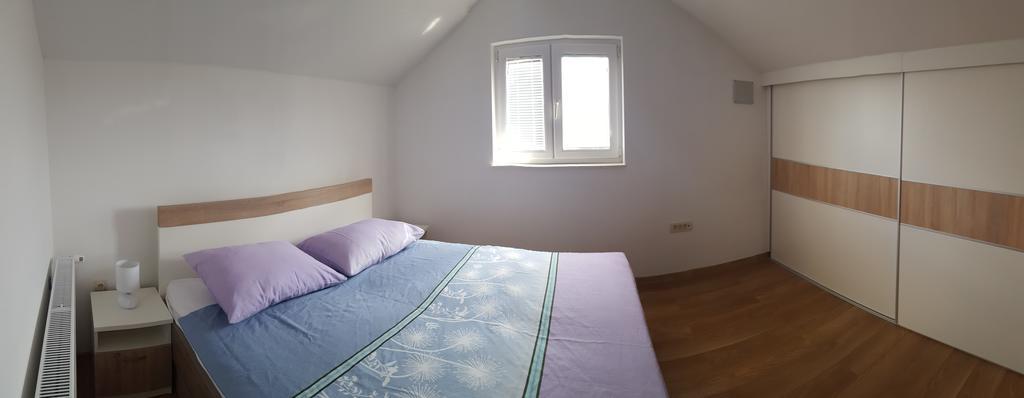 Pletkovic Apartments Tribalj エクステリア 写真