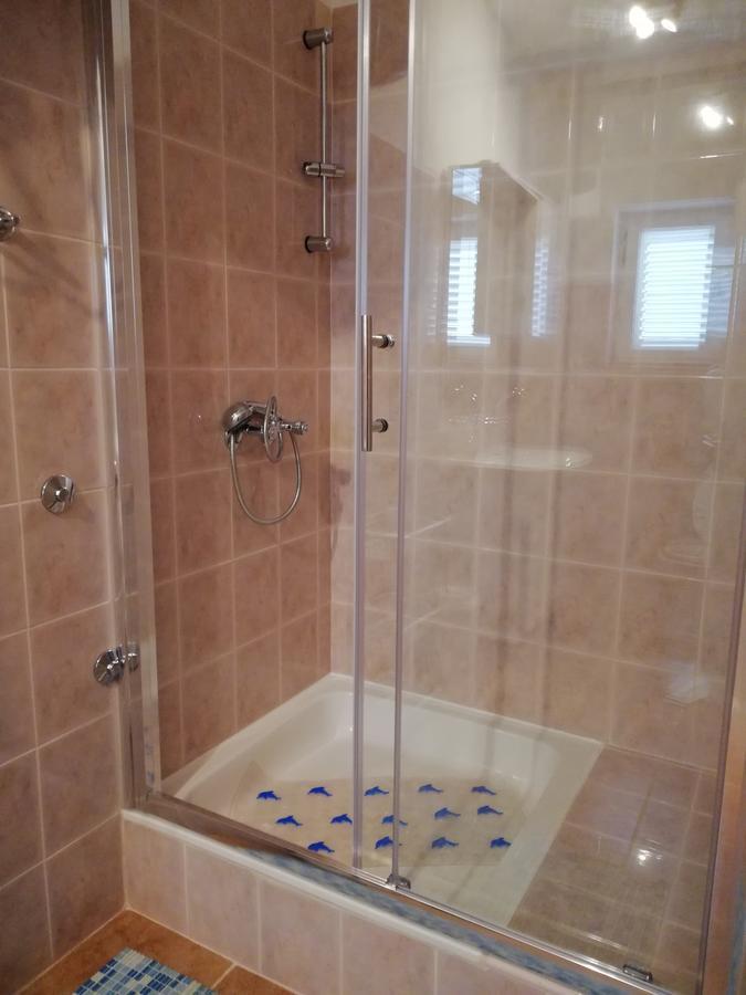 Pletkovic Apartments Tribalj エクステリア 写真